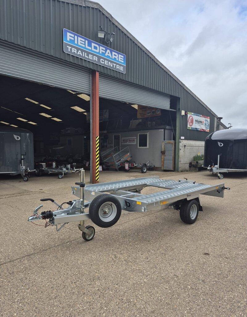 Debon Debon Roadster Auto Mini Car Trailer 3m x 1.8m Single Axle 1300KG GVW 1010kg Payload