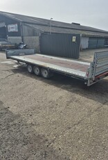 475-6462 Cargo Connect 5.5m x 2.1 Tri-Axle 12" Wheels Manual Tilt, Full Width Tail Panel