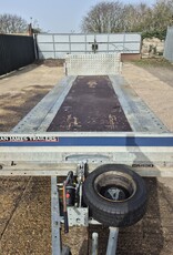 475-6462 Cargo Connect 5.5m x 2.1 Tri-Axle 12" Wheels Manual Tilt, Full Width Tail Panel