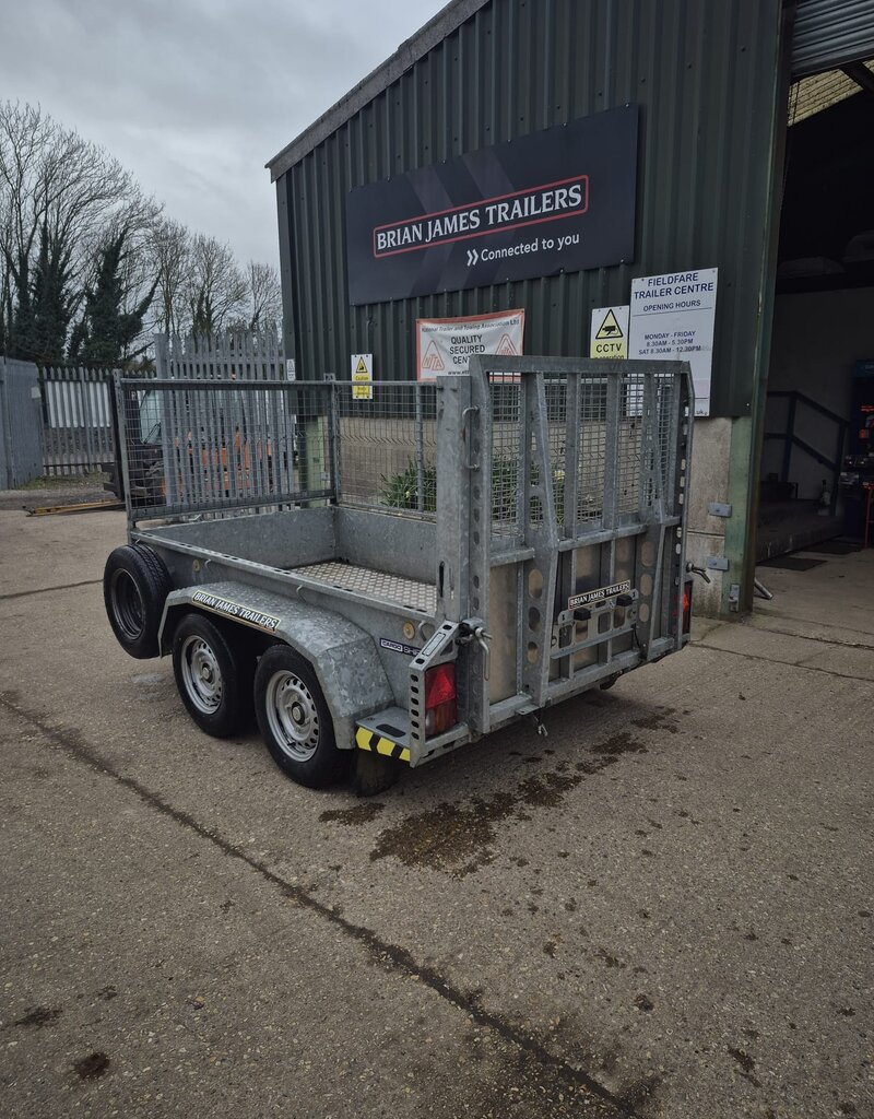 Brian James Cargo Shifter 500-0200 2.5m x 1.3m Twin Axle 2600kg GVW Twin Axle Mesh Side extensions and Rear Ramp