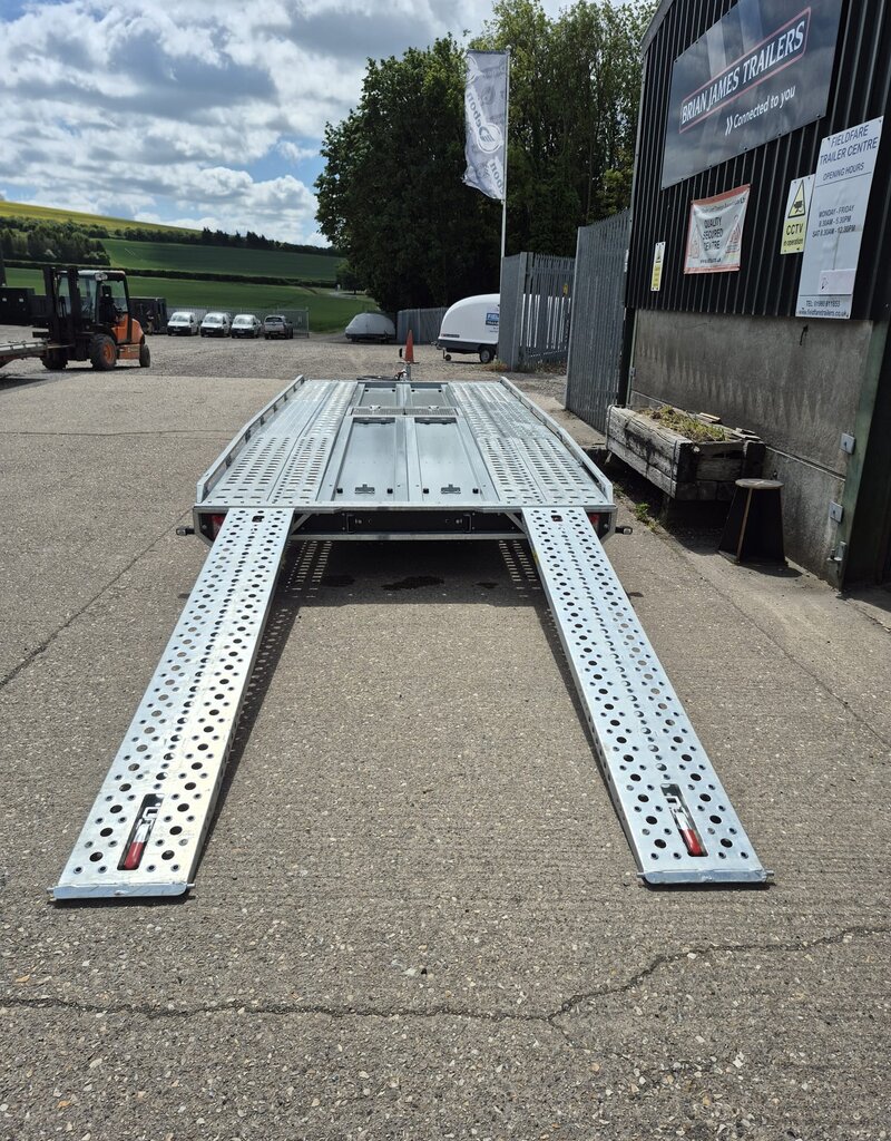 Brian James 231 T Transporter, 5.5m x 2.1m, 3.5t, 10in wheels, 3 Axle