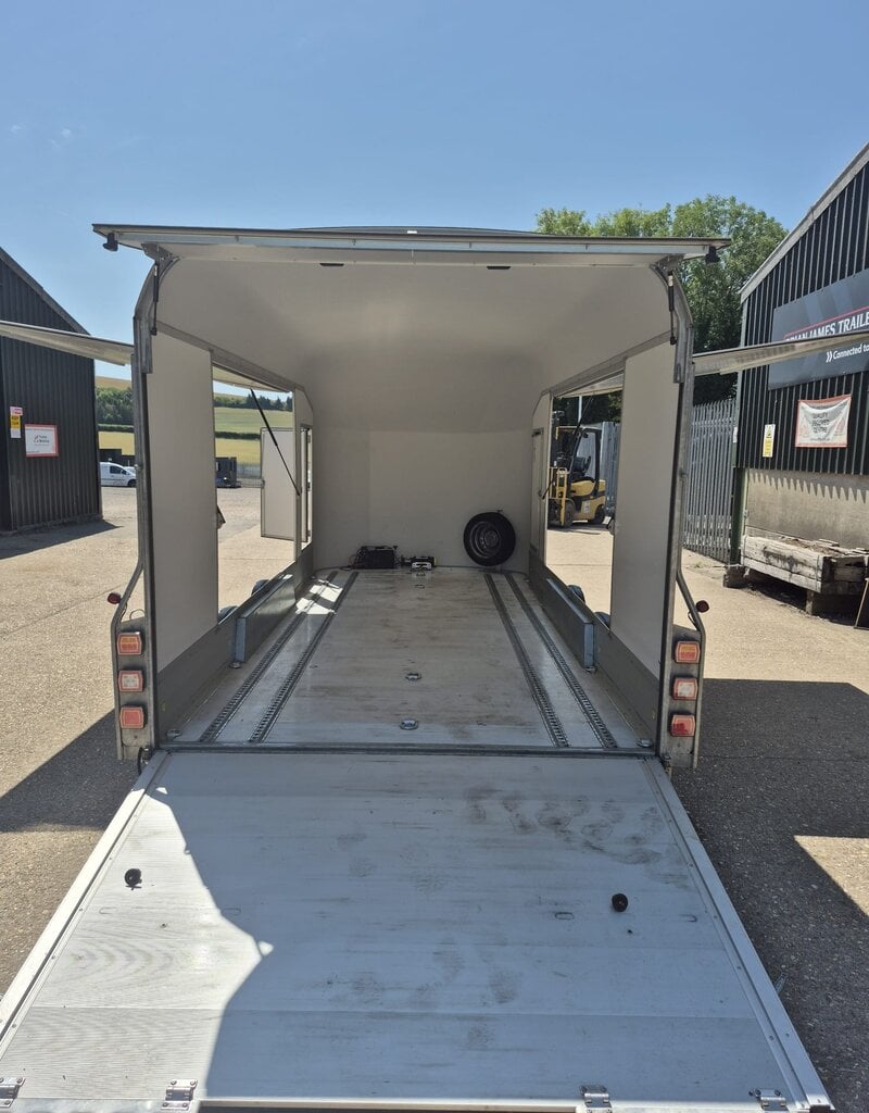 Debon 2024 Debon C1000 Enclosed Car Trailer 3500kg GVW Twin Axle In Blue