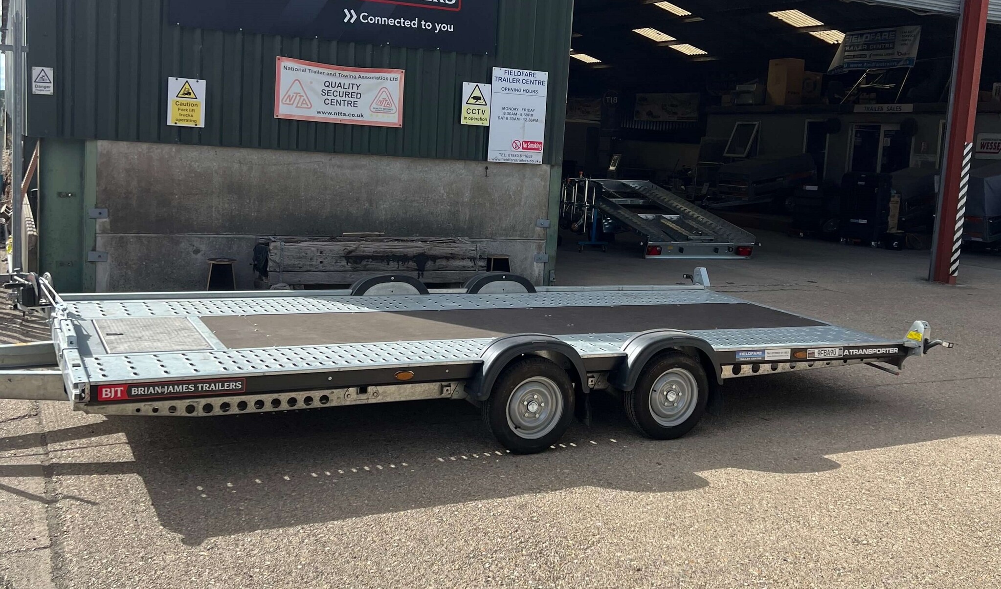 Brian James A Transporter 4704 car transporter hire trailer