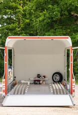 Debon Debon C2000 Enclosed Car Trailer 3500kg GVW  Twin Axle 5500x2200x2045mm (LxWxH)