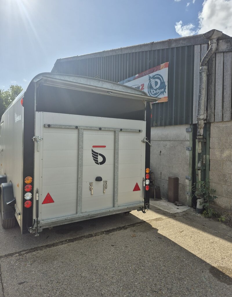 Debon 2023 Debon Roadster C800 - 3.5t GVW-Alu Sides with Side Door & Spare Wheel - 4.41m x 2.06m x 2.06m H