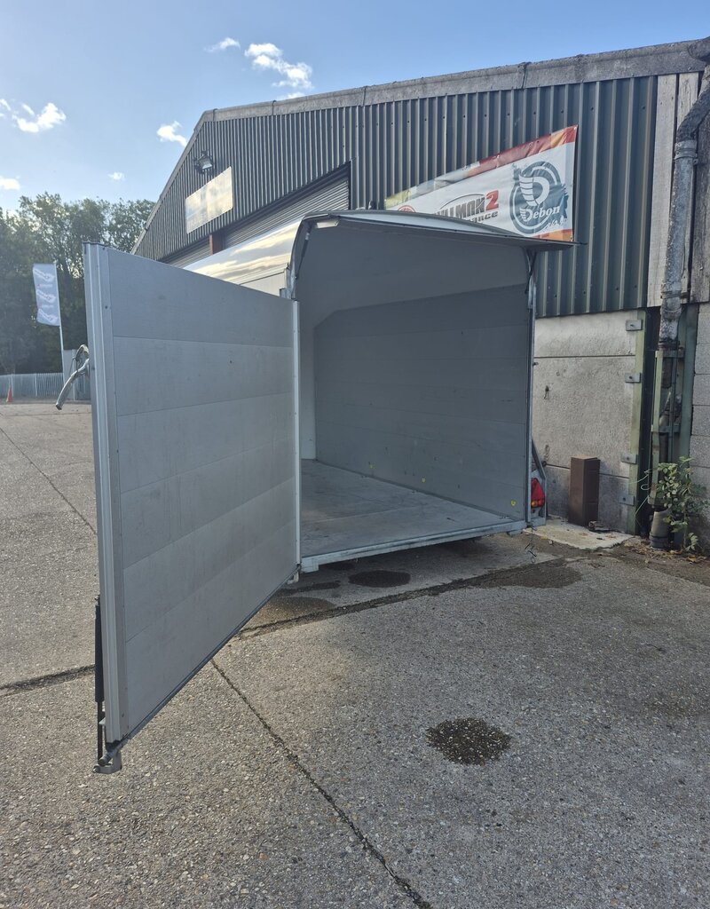 Debon Ex Hire Debon C700 Twin Axle Box trailer Rear Ramp, Side Door & Spare Wheel 2600kg GVW 3760mm x 1790mm x 2010mm