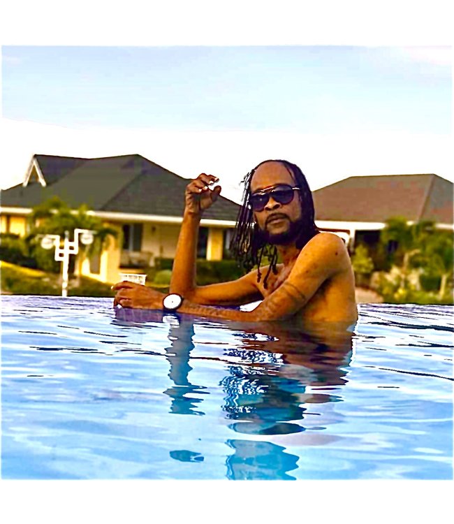 Dutch Master Mr. Handsome triple plated black matte 3-hand 10 ATM