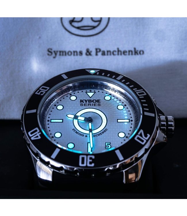 Giant 55 - R BOM The Hague