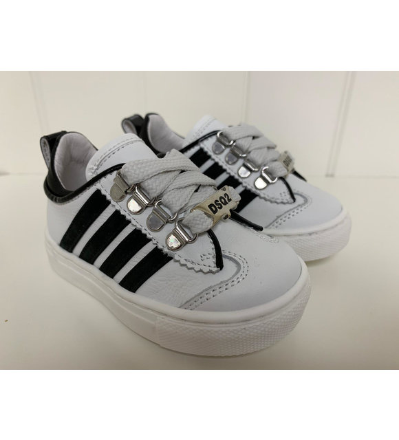 Dsquared2 Dsquared2 Sneakers met Zwarte Strepen