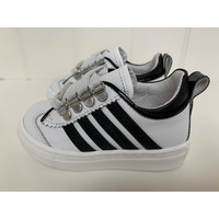 Dsquared2 Dsquared2 Sneakers met Zwarte Strepen