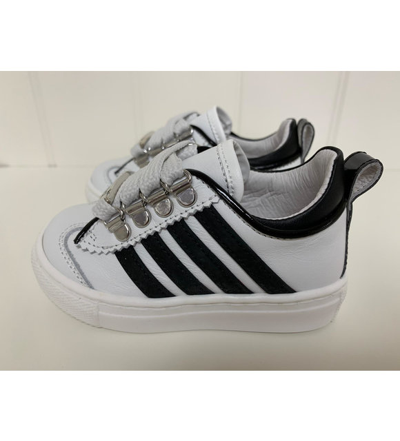 Dsquared2 Dsquared2 Sneakers met Zwarte Strepen