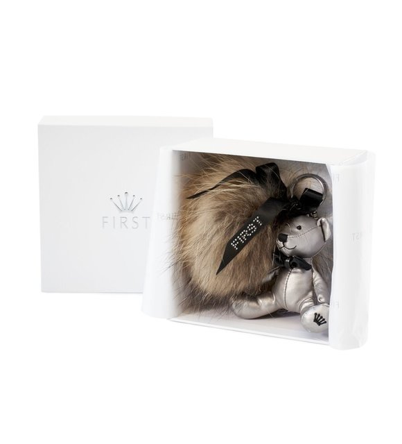 First First Sleutelhanger met Beer Beige Bontje
