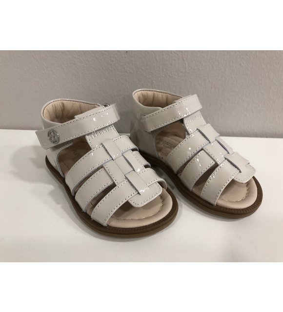 Florens Florens Sandalen Lak Creme