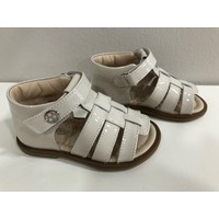 Florens Florens Sandalen Lak Creme