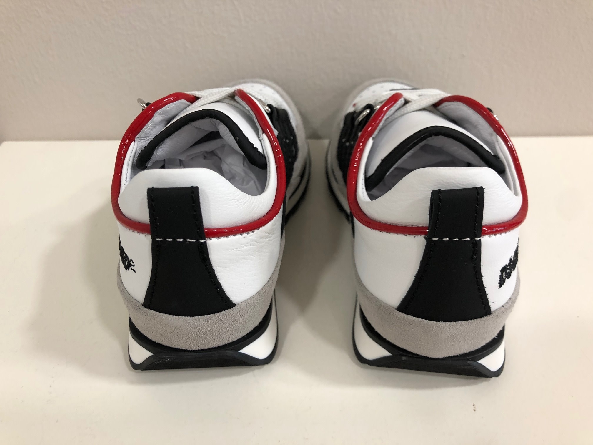 Dsquared2 schoenen zwart rood sale