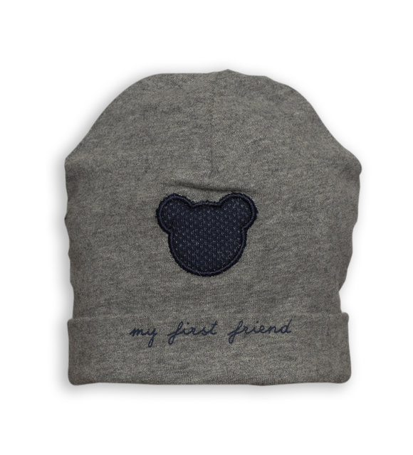 First Babymutsje met beertje