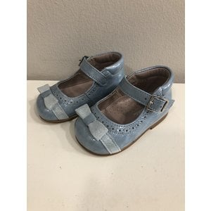 Eli Schoenen met strikje blauw