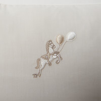 Théophile & Patachou Geborduurd Kussen - Beige