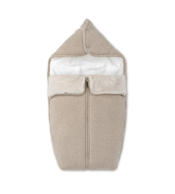 First Voetenzak  maxi cosi