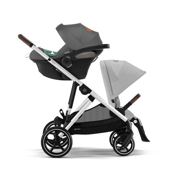 Cybex Frame met buggy
