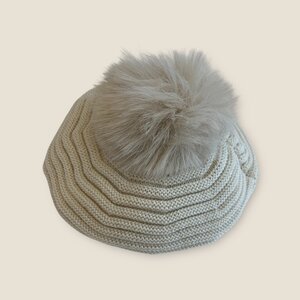 Mac Ilusion Baret met pompom