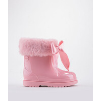 Igor Regenlaarsjes met strik