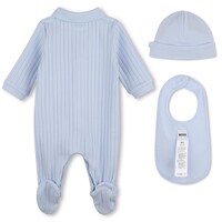 Hugo Boss Babypakje met muts en slabber