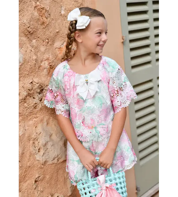 Angel's Face Short