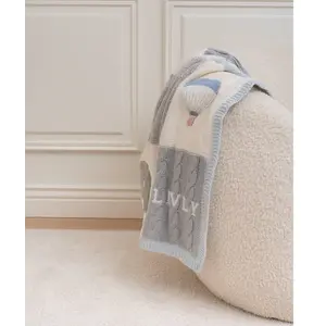 Livly Deken