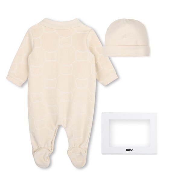 Hugo Boss Babypakje met muts