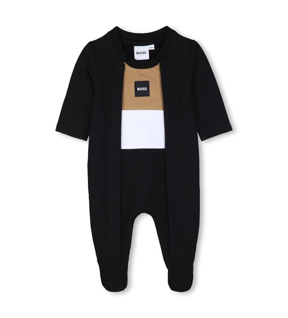 Hugo Boss Babypakje met muts en slabber