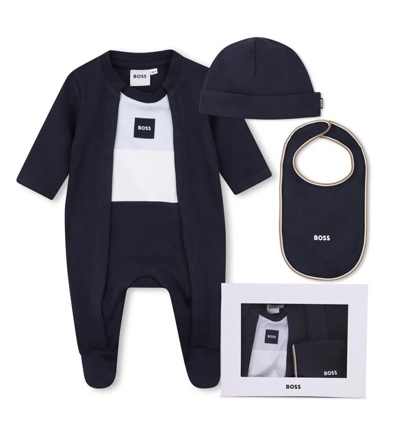 Hugo Boss Babypakje met slabber en muts