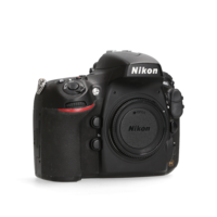 Nikon D800 - 46.517 kliks