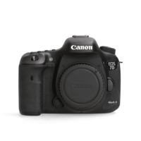 Canon 7D mark II - 8.021 kliks