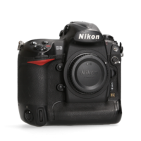 Nikon D3 - 124.196 kliks