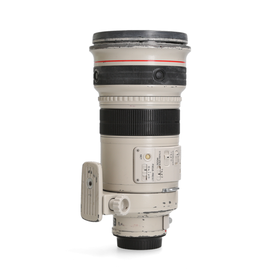 Canon 300mm 2.8 L EF IS USM