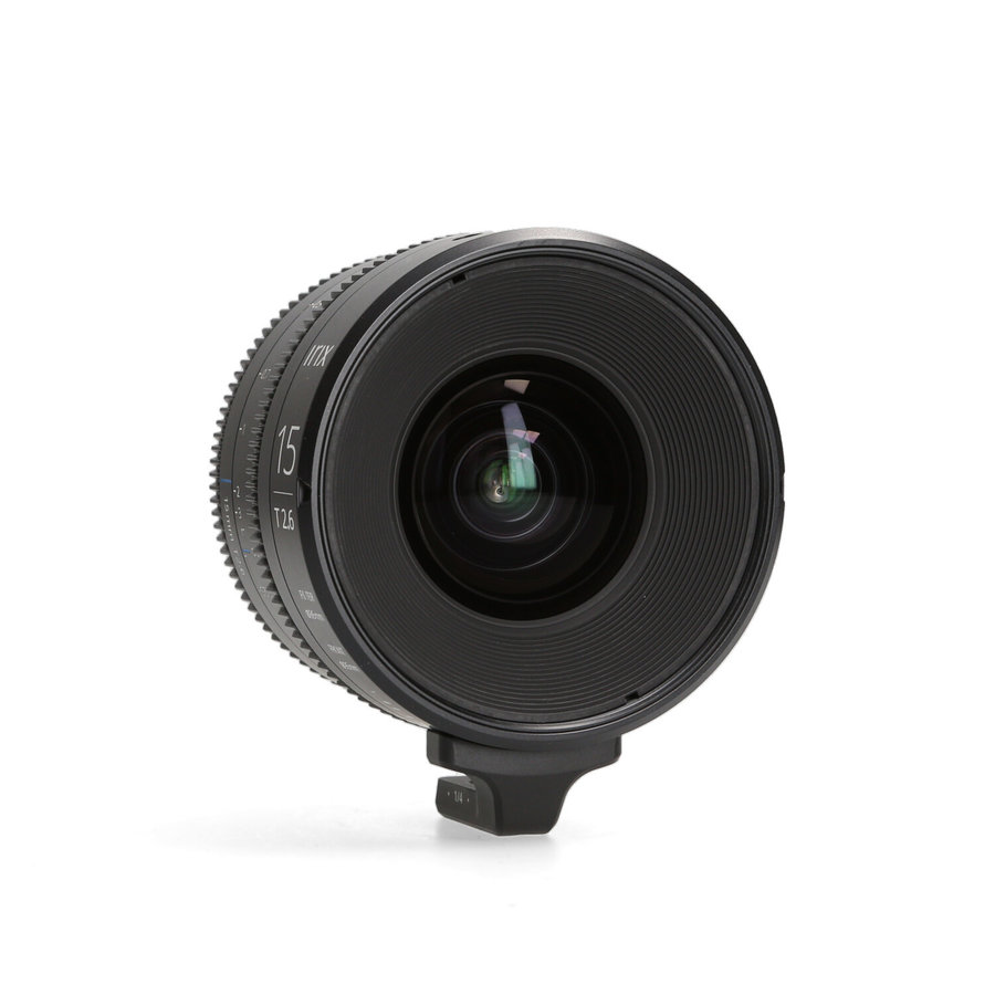 Irix 15mm T2.6 cine lens (Canon EF)