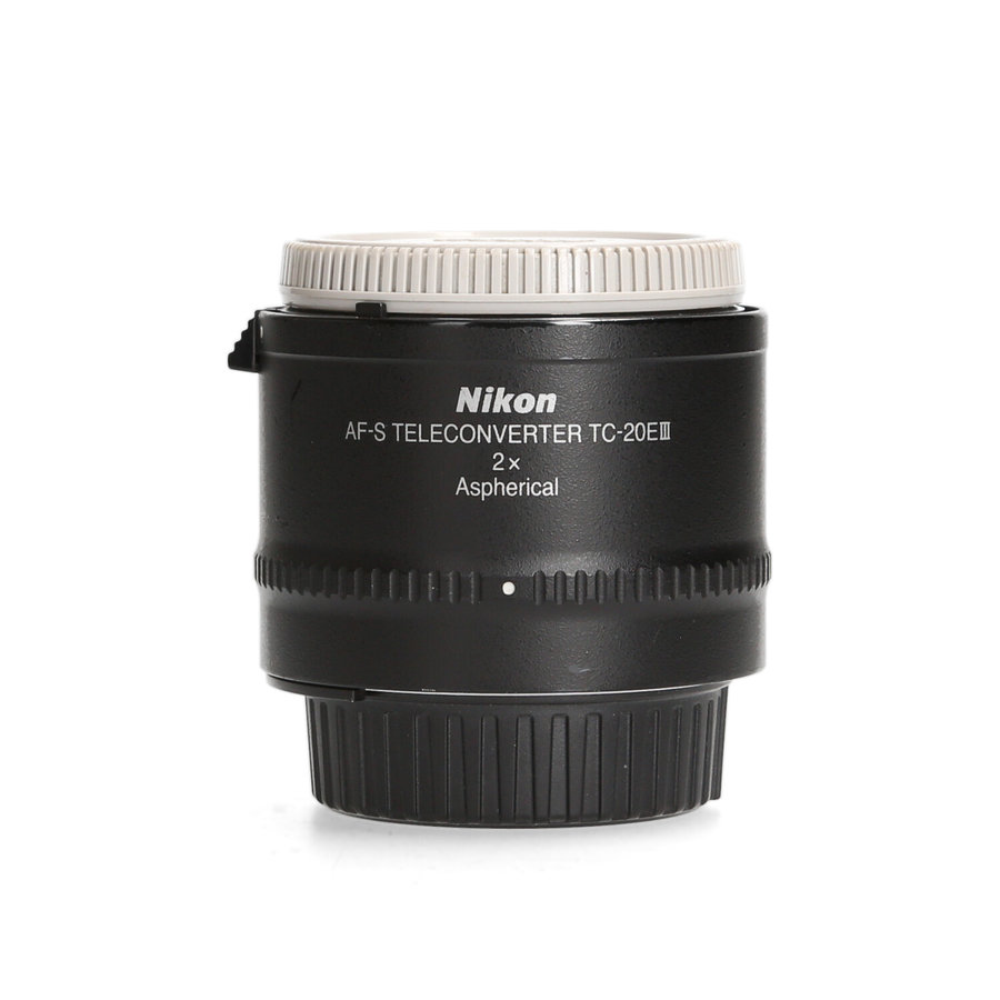 Nikon 2.0 Teleconverter III