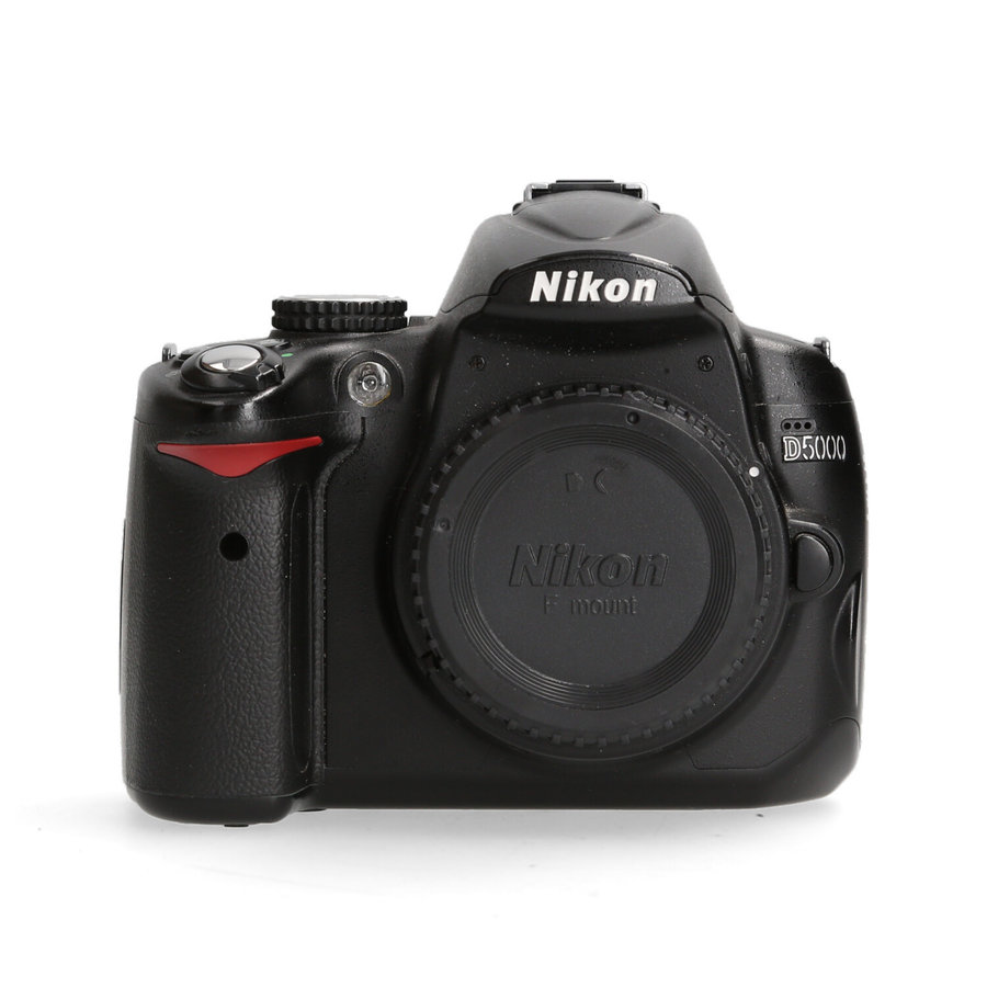 Nikon D5000 - 20.998 kliks