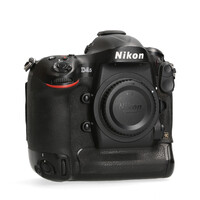 Nikon D4s - 86.987 kliks