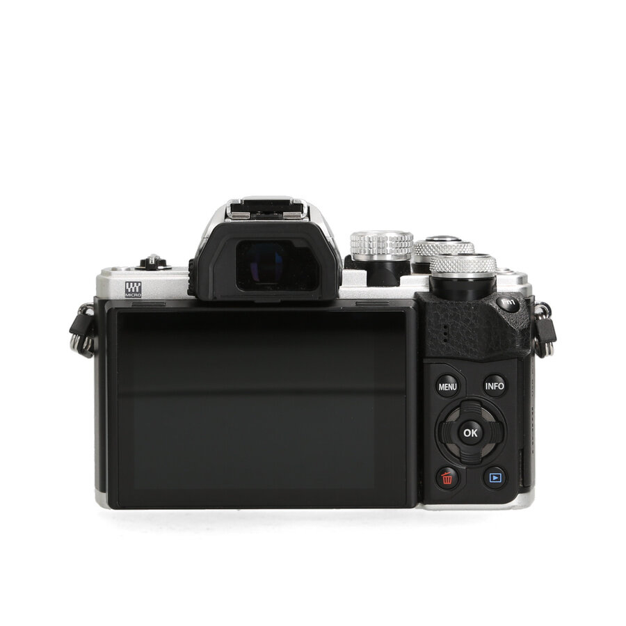 Olympus OM-D E-M10 Mark II