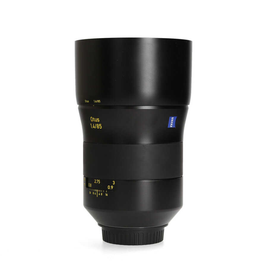 Zeiss Otus 85mm 1.4 T* Apo Planar ZE - Canon EF Fit