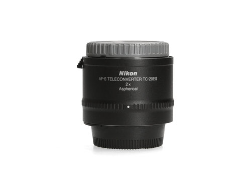 Nikon TC-20E III Teleconverter 