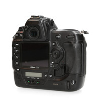 Nikon D3s - 183.551 Kliks