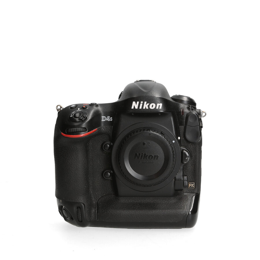 Nikon D4s - 348.000 klik