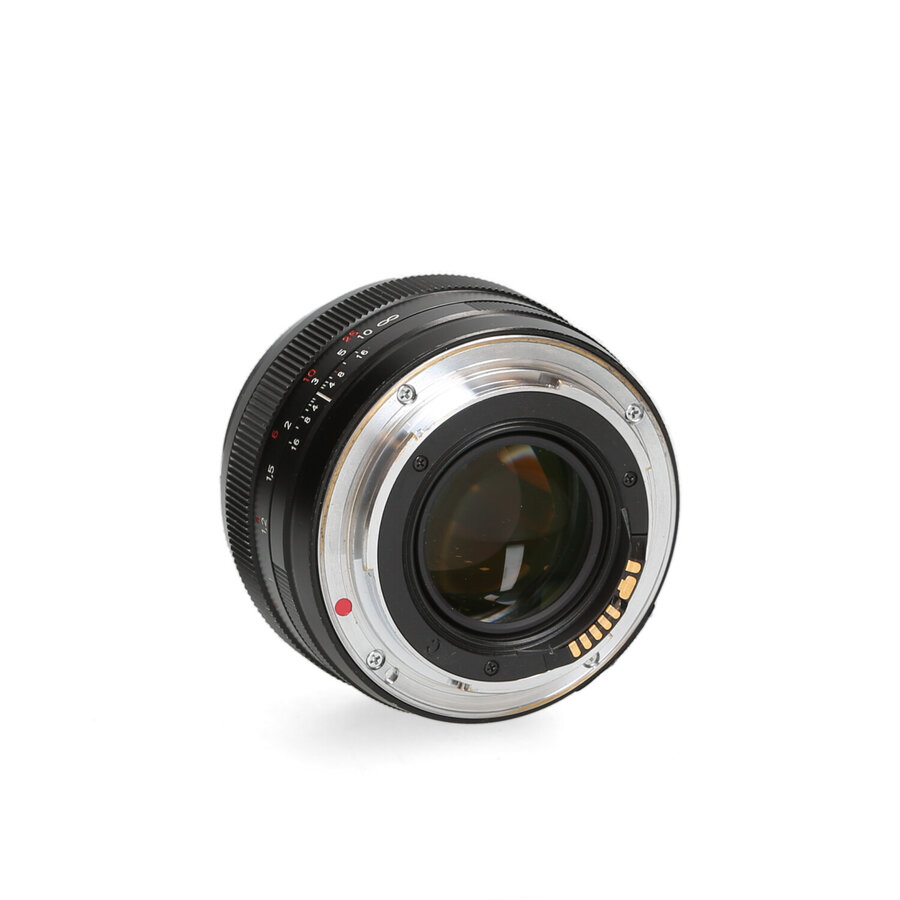 Zeiss 50mm 1.4 ZE Planar T* - Canon EF