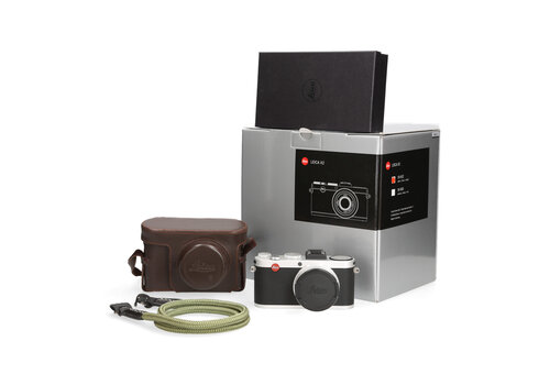 Leica X2 +Ever-Ready Case + Cooph Strap Accessoires 