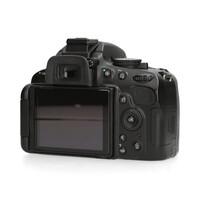 Nikon D5100 - 9681 clicks