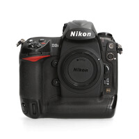 Nikon D3s - 255.856 kliks