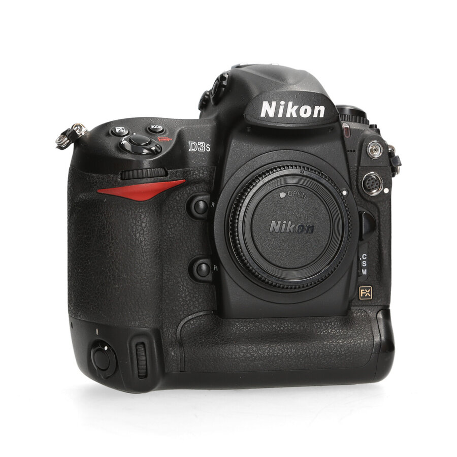 Nikon D3s - 255.856 kliks